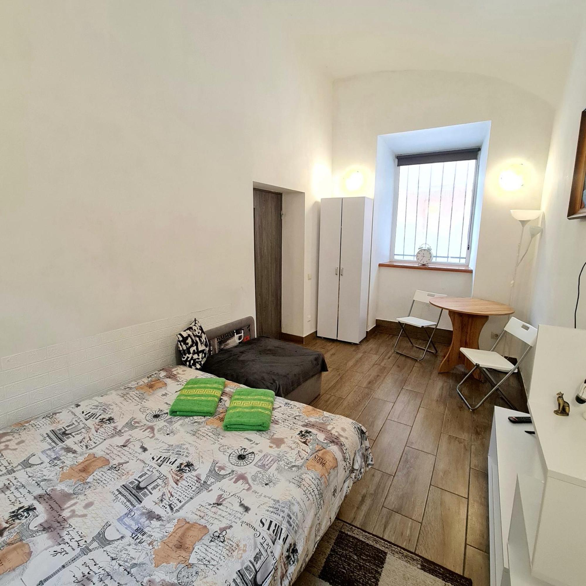 Ferienwohnung Личаківська 4 Lemberg Exterior foto