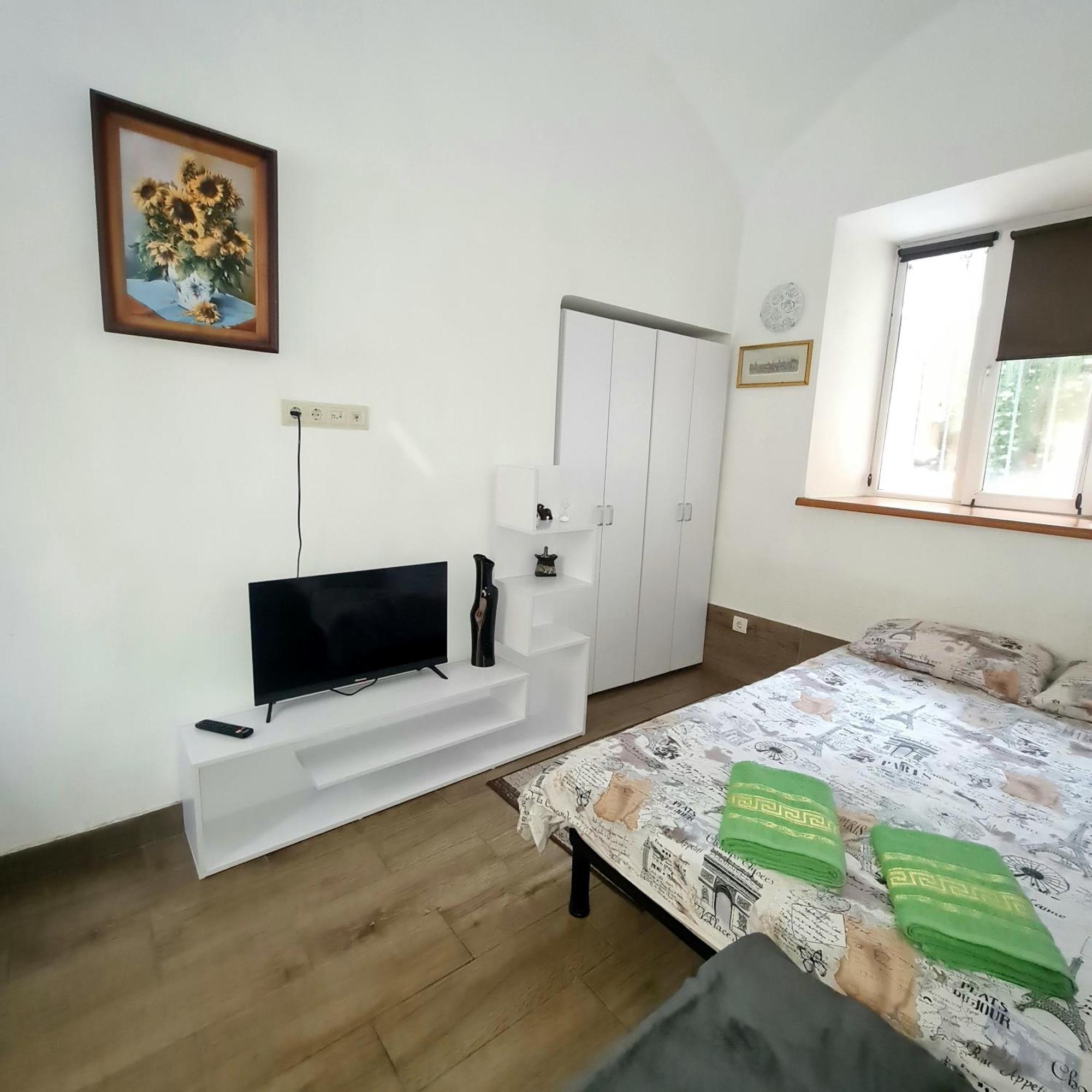 Ferienwohnung Личаківська 4 Lemberg Exterior foto